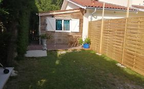 Petite habitation meublée